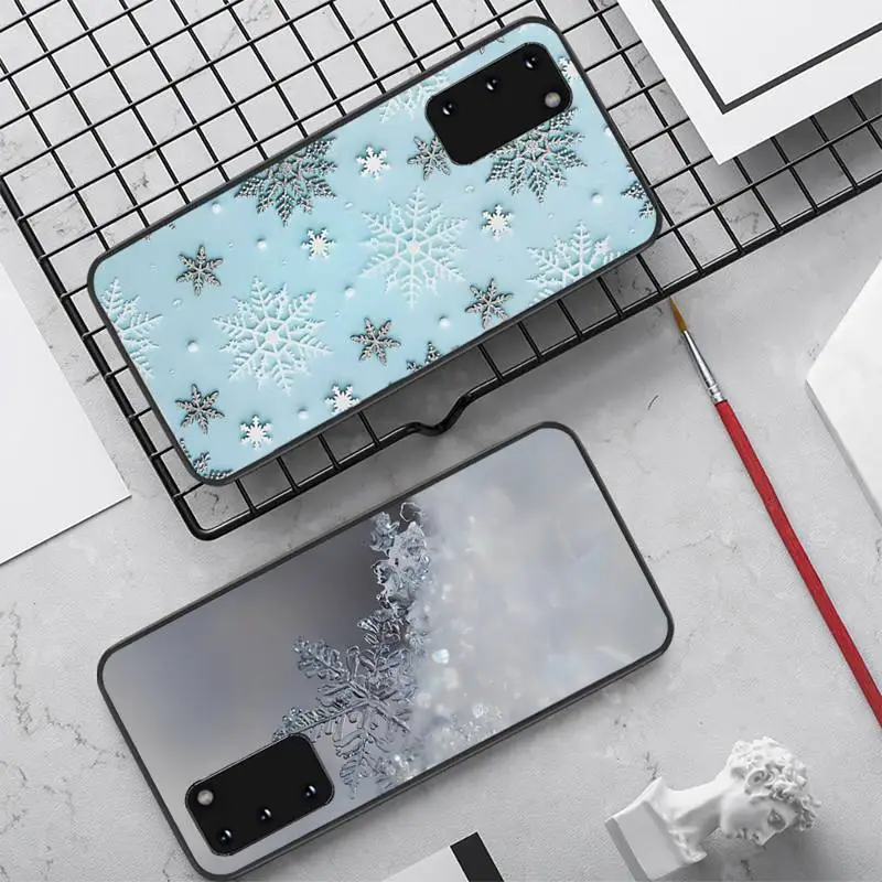 New Hot Christmas Snowflake Phone Case for Samsung S20 lite S21 S10 S9 plus for Redmi Note8 9pro for Huawei Y6 cover
New Hot Christmas Snowflake Phone Case for Samsung S20 lite S21 S10 S9 plus for Redmi Note8 9pro for Huawei Y6 cover