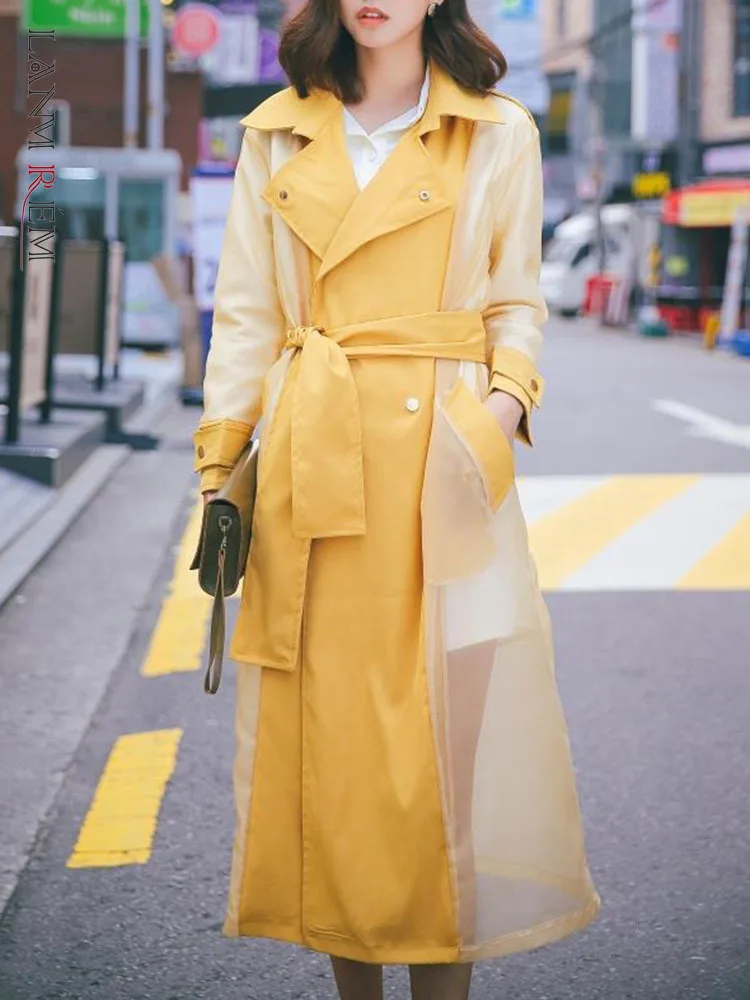 

LANMREM Fashion Thin Trench Coat For Women Spliced Gauze Covered Button Color Block Belt Coats Female Clothing 2023 New CP0589
