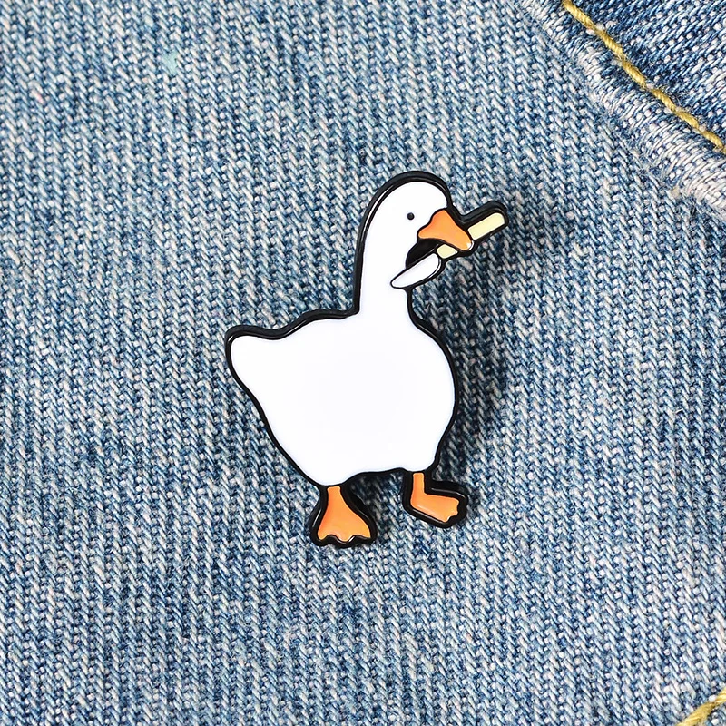 Creative Cartoon Untitled Goose Game Game Big Goose Brooch Cute Enamel White Goose Badge all-match Clothing Accessories
Creative Cartoon Untitled Goose Game Game Big Goose Brooch Cute Enamel White Goose Badge all-match Clothing Accessories