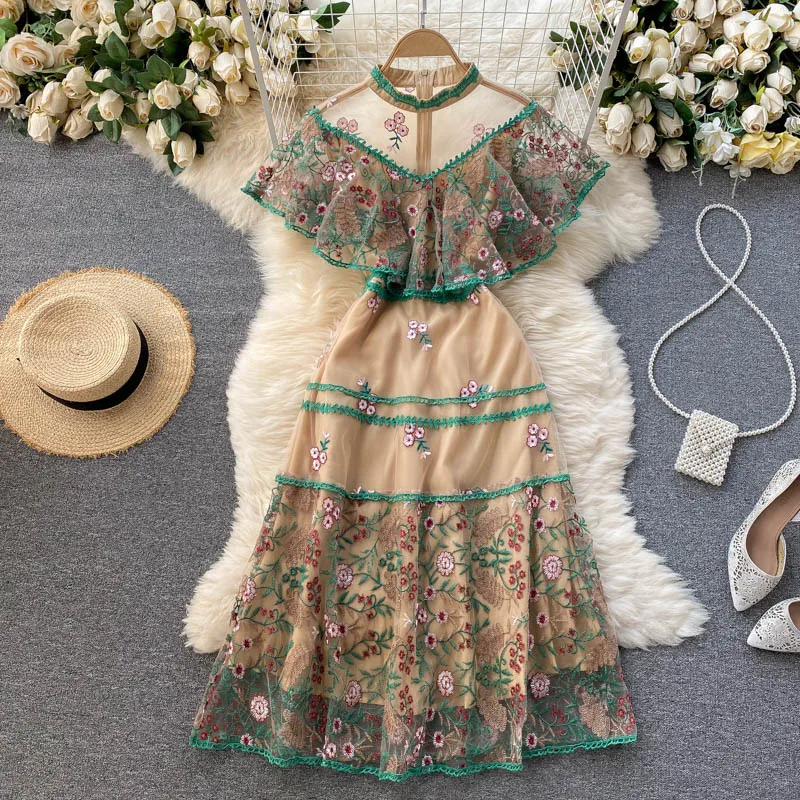 Summer Runway Flower Green Embroidery Dress Women Stand Cloak Sleeve Floral Embroidered Mesh Patchwork Party Wear Midi Vestidos
Summer Runway Flower Green Embroidery Dress Women Stand Cloak Sleeve Floral Embroidered Mesh Patchwork Party Wear Midi Vestidos