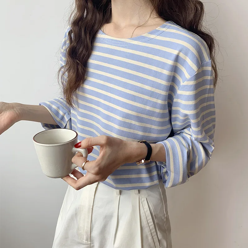 Korean fashion striped T-shirt 2022 autumn new long-sleeved women's top loose casual cotton T-shirt women
Korean fashion striped T-shirt 2022 autumn new long-sleeved women's top loose casual cotton T-shirt women