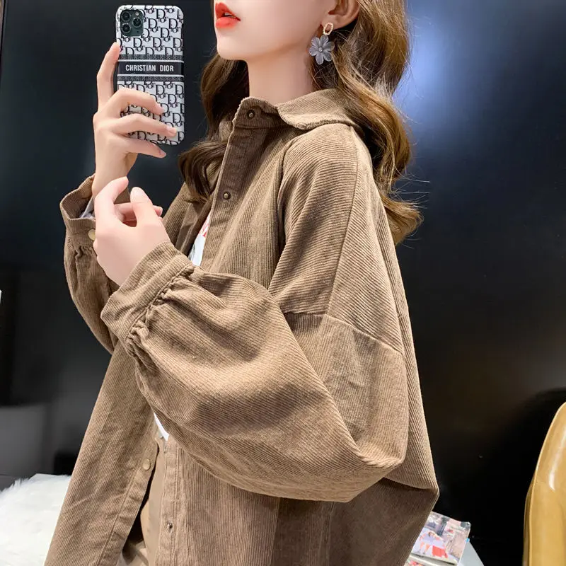 Corduroy Purple Top Button Up Women Shirts Long Sleeve Turn Down Collar Oversized Loose Outerwear 2022 New Warm Blouse
Corduroy Purple Top Button Up Women Shirts Long Sleeve Turn Down Collar Oversized Loose Outerwear 2022 New Warm Blouse