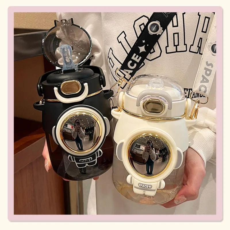 Portable Plastic Water Cup 830ML Tumbler With Straw Cute Water Bottle For Girl Kid Large Capacity Outdoor Sport Drinking Kettle
Portable Plastic Water Cup 830ML Tumbler With Straw Cute Water Bottle For Girl Kid Large Capacity Outdoor Sport Drinking Kettle