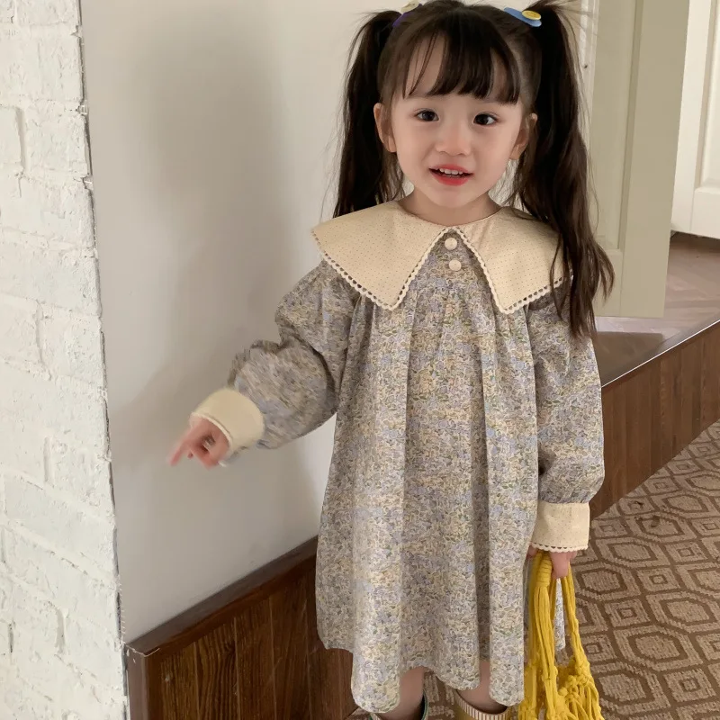 spring 2023 baby casual dresses kids girls dress Floral pattern large lapel long-sleeved dress
spring 2023 baby casual dresses kids girls dress Floral pattern large lapel long-sleeved dress