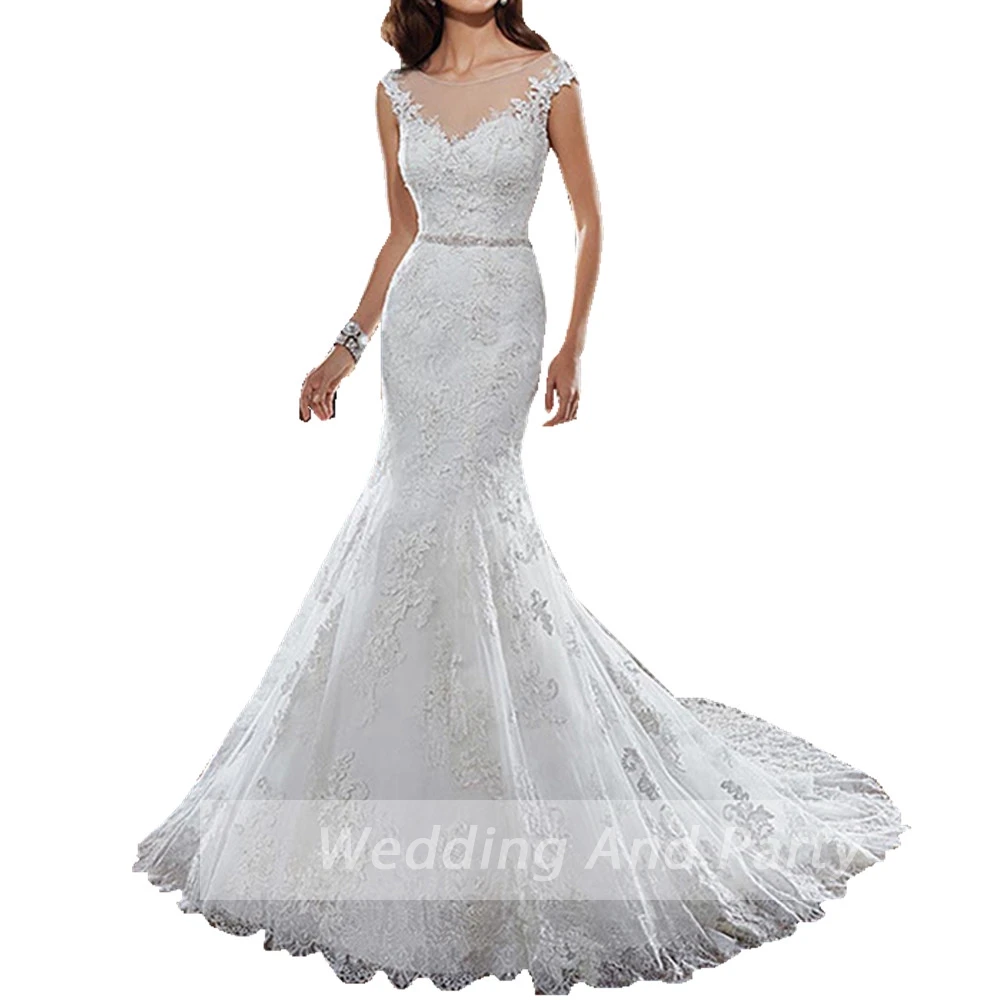 women's bridal wedding dress O neck mermaid wedding gown plus size white ivory lace up marriage wedding gown petticoat
women's bridal wedding dress O neck mermaid wedding gown plus size white ivory lace up marriage wedding gown petticoat