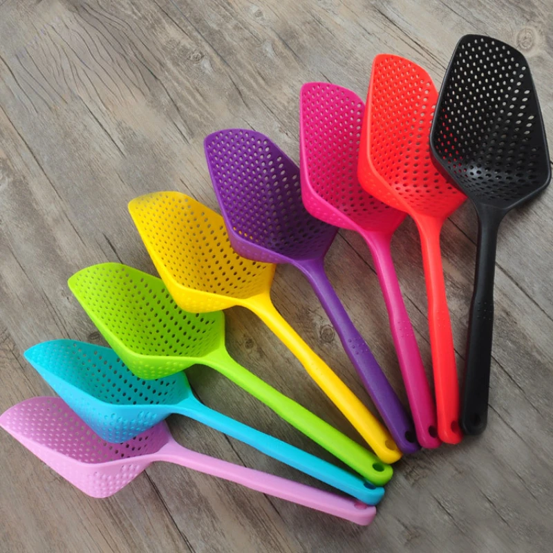 1 Piece Nylon Strainer Scoop Plastic Colander Drain Veggies Water Scoop Gadget Cooking Tools Kitchen Accessories Gadgets 
1 Piece Nylon Strainer Scoop Plastic Colander Drain Veggies Water Scoop Gadget Cooking Tools Kitchen Accessories Gadgets