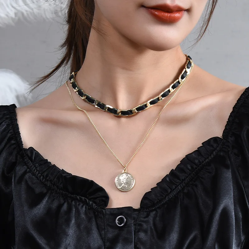 Vintage Portrait Coin Necklace for Women Personalized Multi-layer Detachable Weave Pendant on The Neck Collar Neckband Jewelry
Vintage Portrait Coin Necklace for Women Personalized Multi-layer Detachable Weave Pendant on The Neck Collar Neckband Jewelry