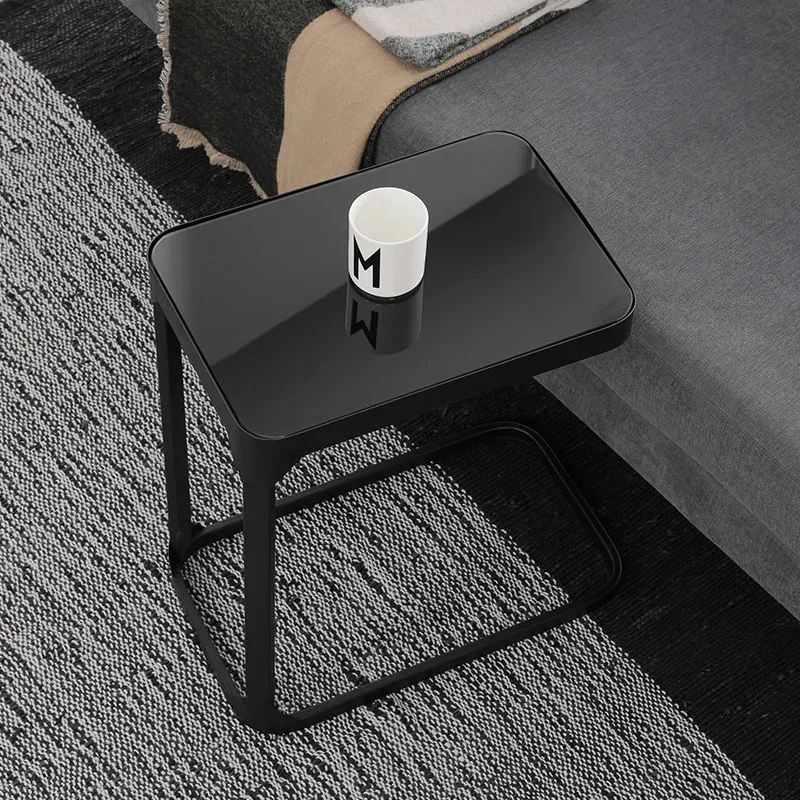 Decorway Обеденный стол Decor De Desksign Lowroom Gla Столы Стол для гостиной Металлические столы