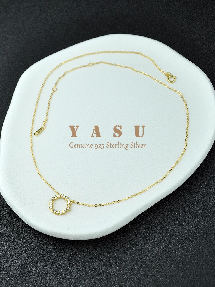 Yasu Genuine 925 Sterling Silver Round Necklace BlingBling Pendant For Women Luxury Sparkling Clavicle Chain Jewelry Accessories
Yasu Genuine 925 Sterling Silver Round Necklace BlingBling Pendant For Women Luxury Sparkling Clavicle Chain Jewelry Accessories