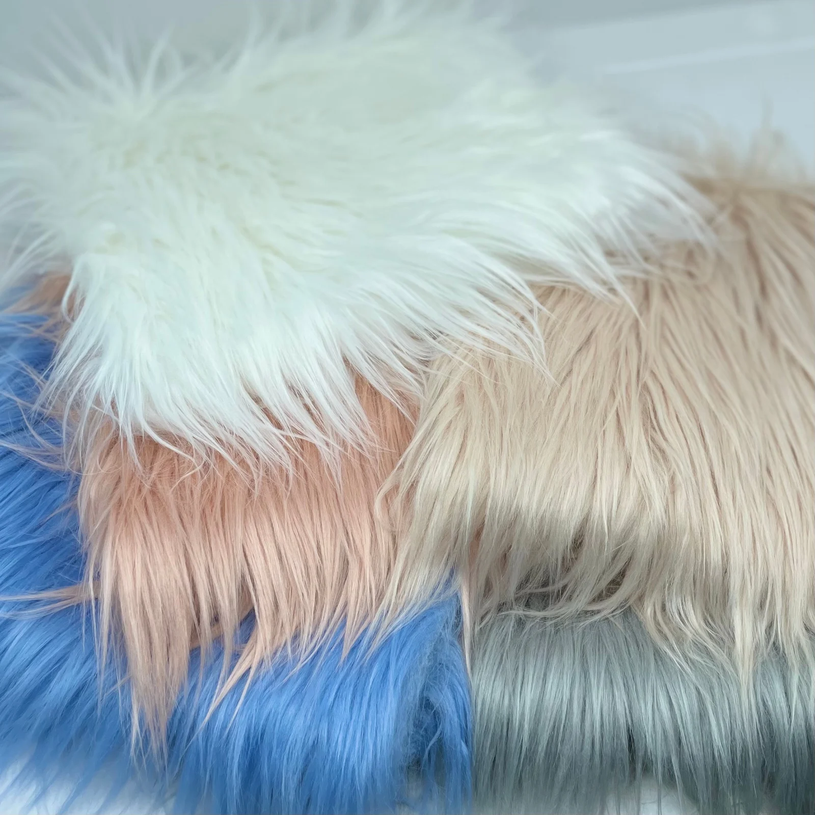 25x45cm 8cm Long Faux Fur Fabric For Patchwork Sewing Material Doll Toy Beard Hair Diy Handmade Home Decoration Cosplay Fabric
25x45cm 8cm Long Faux Fur Fabric For Patchwork Sewing Material Doll Toy Beard Hair Diy Handmade Home Decoration Cosplay Fabric