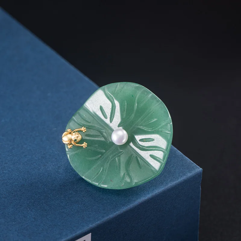 925 Sterling Silver Lotus Leaf Frog Brooches Pin for Women Chinese Style Ethnic Jade Freshwater Pearl Jewelry Female Gift XZ004
925 Sterling Silver Lotus Leaf Frog Brooches Pin for Women Chinese Style Ethnic Jade Freshwater Pearl Jewelry Female Gift XZ004
