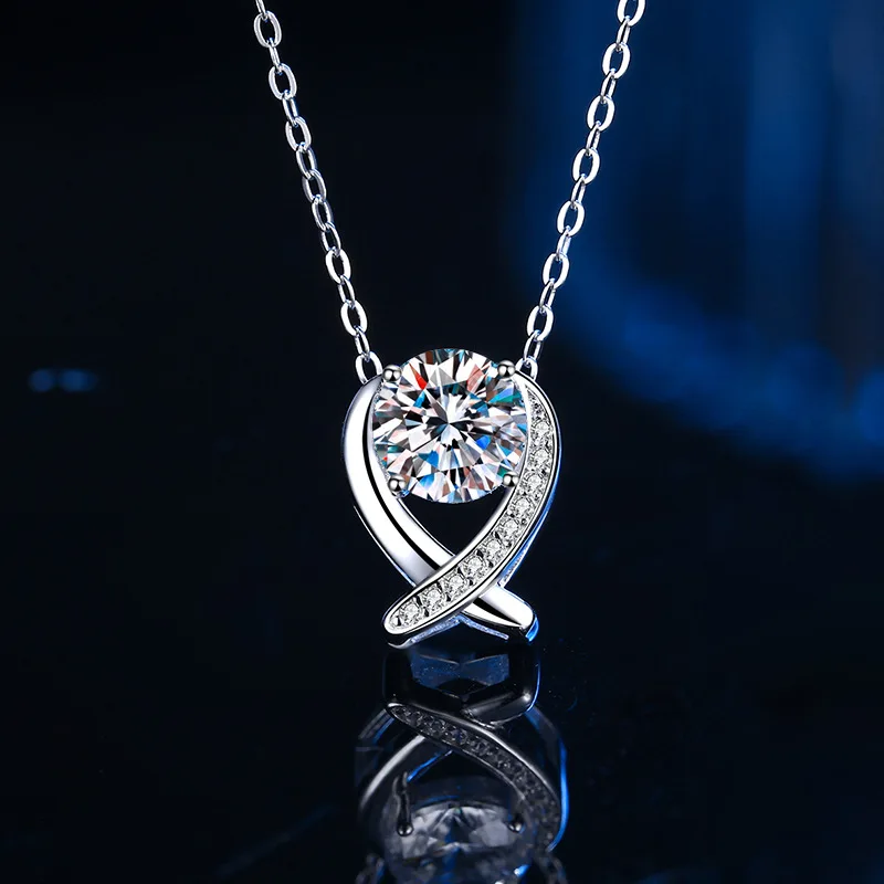 Серебряное ожерелье с бриллиантами S925, гладкая инкрустированная подвеска, уникальный дизайн, цепочка до ключиц
Серебряное ожерелье с бриллиантами S925, гладкая инкрустированная подвеска, уникальный дизайн, цепочка до ключиц
