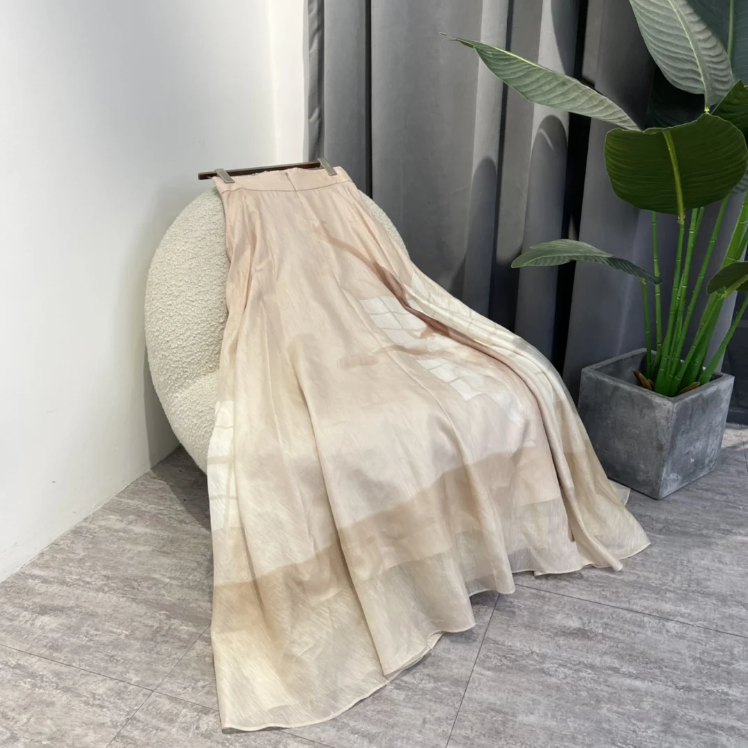 2022 Summer Long Skirt Women Fashion Sweet Top Quality Beige Plaid Print A-line High Waist Clothing Daily Wear
2022 Summer Long Skirt Women Fashion Sweet Top Quality Beige Plaid Print A-line High Waist Clothing Daily Wear