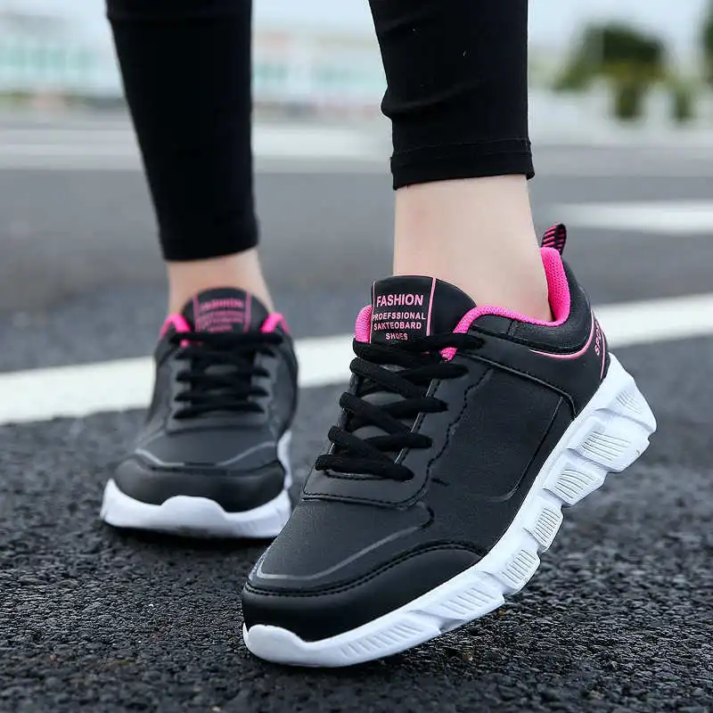 Summer Women Platform Sport Shoes Desinger Trainers Running Shoes Ladies Rubber Bottom Sports Women Kids Women Sneakers Tennis
Summer Women Platform Sport Shoes Desinger Trainers Running Shoes Ladies Rubber Bottom Sports Women Kids Women Sneakers Tennis