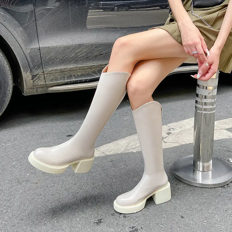 Boots 2023 autumn and winter new leather thick-soled riding boots women's heightened and thinner Chelsea Cavalier Fashion boots
Boots 2023 autumn and winter new leather thick-soled riding boots women's heightened and thinner Chelsea Cavalier Fashion boots