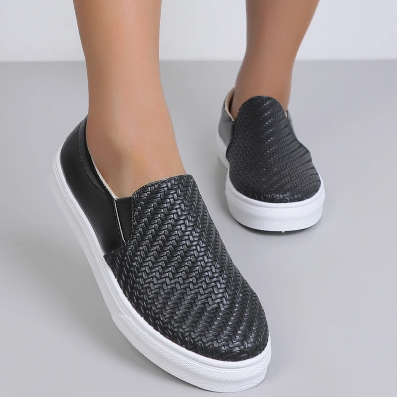 Женские летние кроссовки без шнуровки, легкие Женские спортивные туфли на плоской подошве, обувь летнего сезона 2022
Женские летние кроссовки без шнуровки, легкие Женские спортивные туфли на плоской подошве, обувь летнего сезона 2022