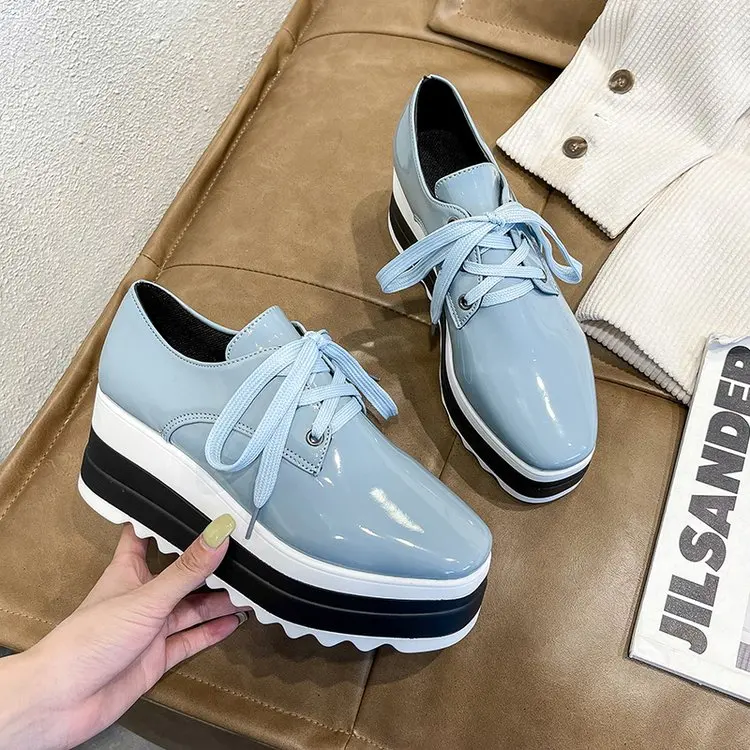 2021 Spring New Women Flat Platform Shoes Slip on Moccains Ladies Casual Shoes Woman Thick Sole Brogue Creepers Sneakers
2021 Spring New Women Flat Platform Shoes Slip on Moccains Ladies Casual Shoes Woman Thick Sole Brogue Creepers Sneakers