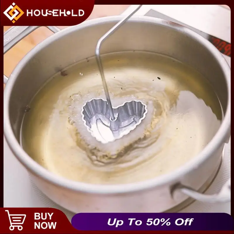 Food Grade Fried Cookies Mould Lengthened Handle High Temperature Resisting Baking Biscuit Snacks Maker Small Scald Proof
Food Grade Fried Cookies Mould Lengthened Handle High Temperature Resisting Baking Biscuit Snacks Maker Small Scald Proof