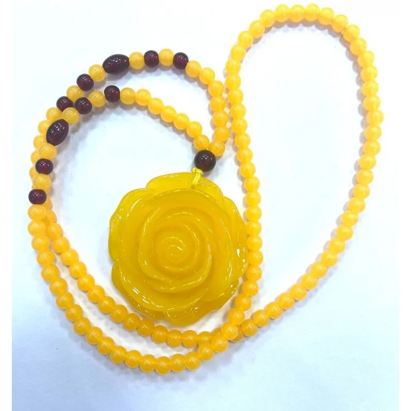 

Natural 6mm Mexican Amber Beeswax 50*51*19mm Amber Flower Pendant Necklace Certificate