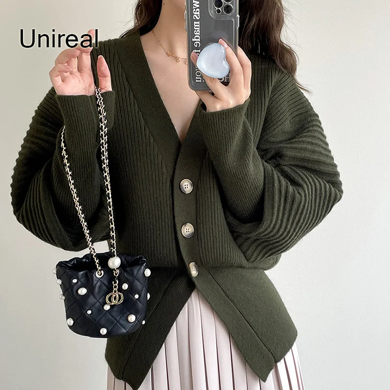 Женский винтажный вязаный кардиган Unireal, повседневная верхняя одежда, пальто, облегающий плотный теплый свитер, джемперы, Осень-зима 2022
Женский винтажный вязаный кардиган Unireal, повседневная верхняя одежда, пальто, облегающий плотный теплый свитер, джемперы, Осень-зима 2022