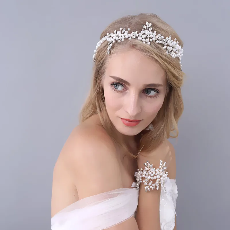 O945 Luxurious Wedding Bridal Headpiece Pearls Rhinestone Marriage Bride Hairband Wristband Women Pageant Tiara
O945 Luxurious Wedding Bridal Headpiece Pearls Rhinestone Marriage Bride Hairband Wristband Women Pageant Tiara