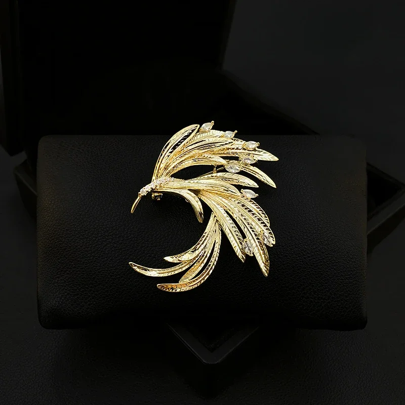 Luxury Phoenix Brooch Women's High-End Suit Ornament Cardigan Coat Sweater Elegant Corsage Accessories Animal Pins Jewelry 5351
Luxury Phoenix Brooch Women's High-End Suit Ornament Cardigan Coat Sweater Elegant Corsage Accessories Animal Pins Jewelry 5351