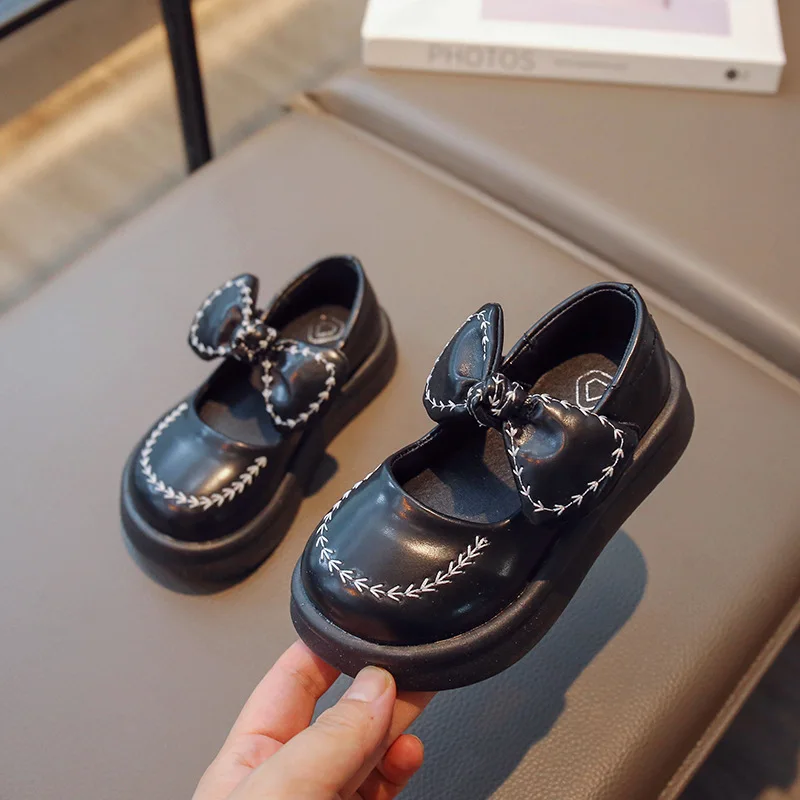 2023 Autumn New British Style Children's Girls' Leather Shoes Retro Middle and Big Kids Bowknot NON-SLIP Round Toe Flat Shoes
2023 Autumn New British Style Children's Girls' Leather Shoes Retro Middle and Big Kids Bowknot NON-SLIP Round Toe Flat Shoes