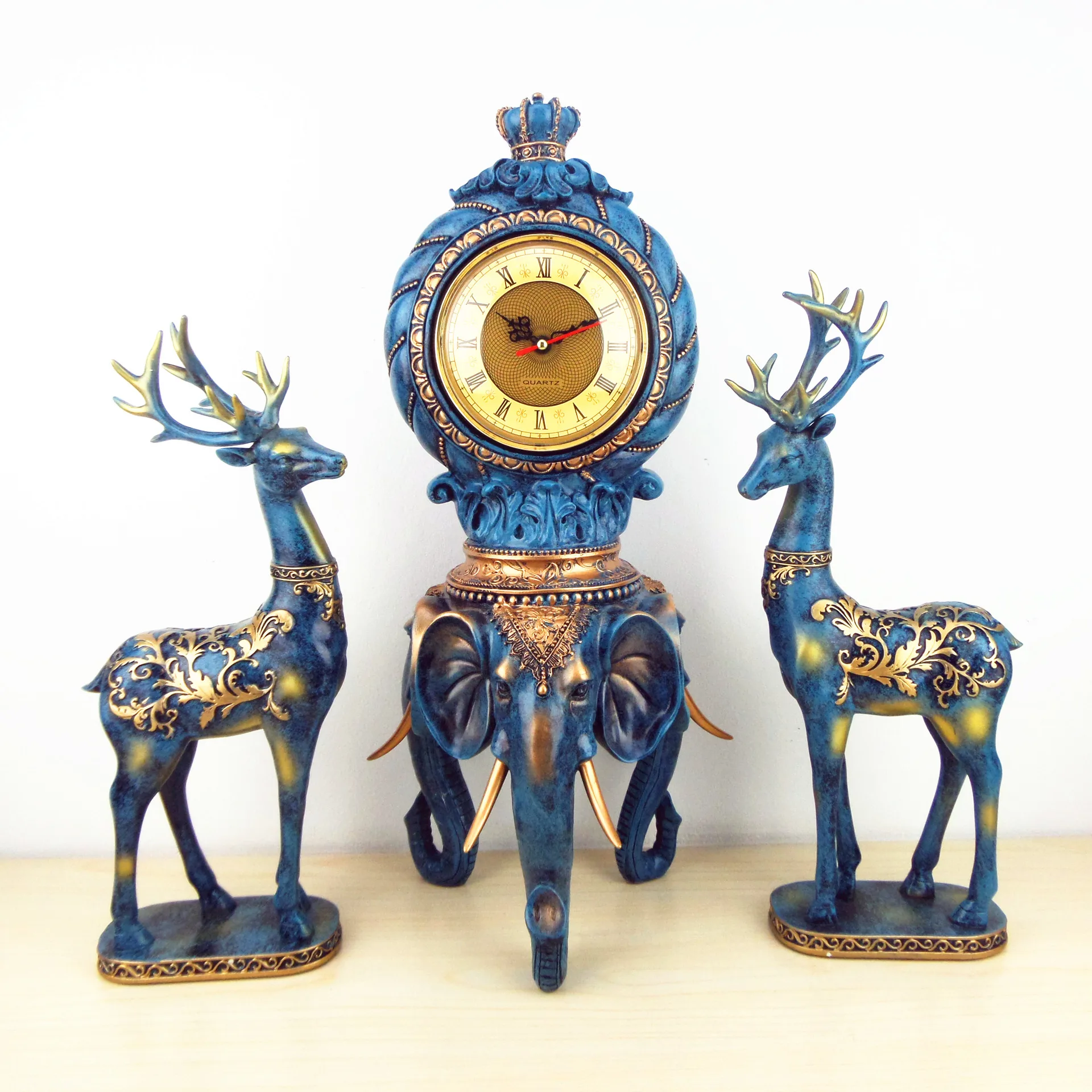 Elephant clock rising wealth deer three-piece ornaments European-style household goods living room exhibition
Elephant clock rising wealth deer three-piece ornaments European-style household goods living room exhibition