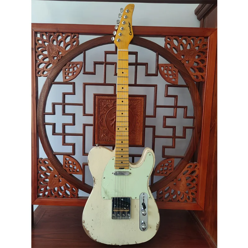 Factory direct custom hand-carved electric guitar cream white paint electric guitar, ash body, old guitar, stainless steel wire,
Factory direct custom hand-carved electric guitar cream white paint electric guitar, ash body, old guitar, stainless steel wire,