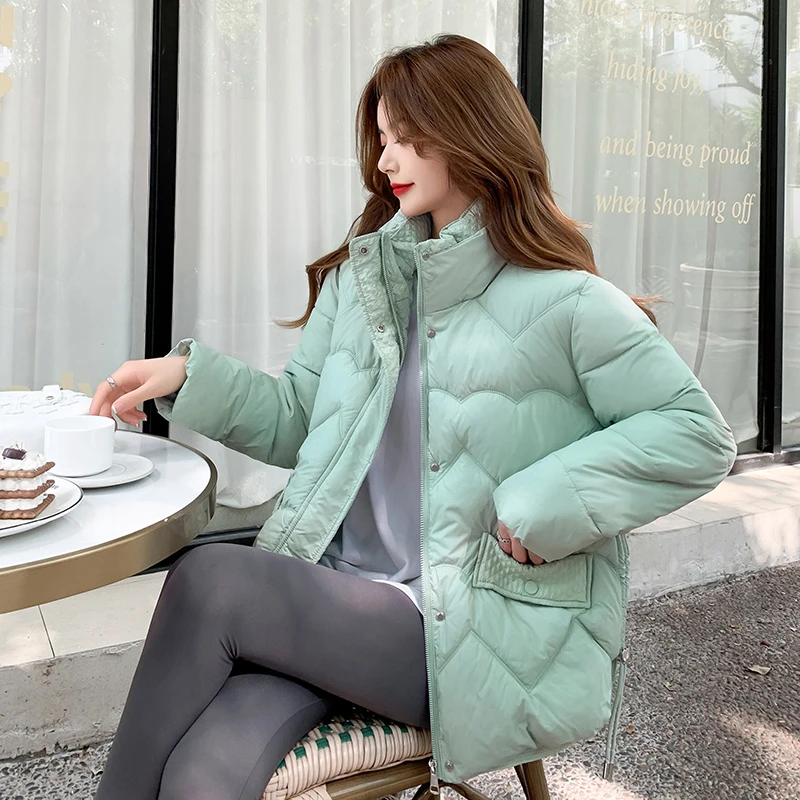 Winter Down Cotton Coat Women's 2023 New Short Jacket Standing Neck Loose Fashion Casual Outerwear
Winter Down Cotton Coat Women's 2023 New Short Jacket Standing Neck Loose Fashion Casual Outerwear