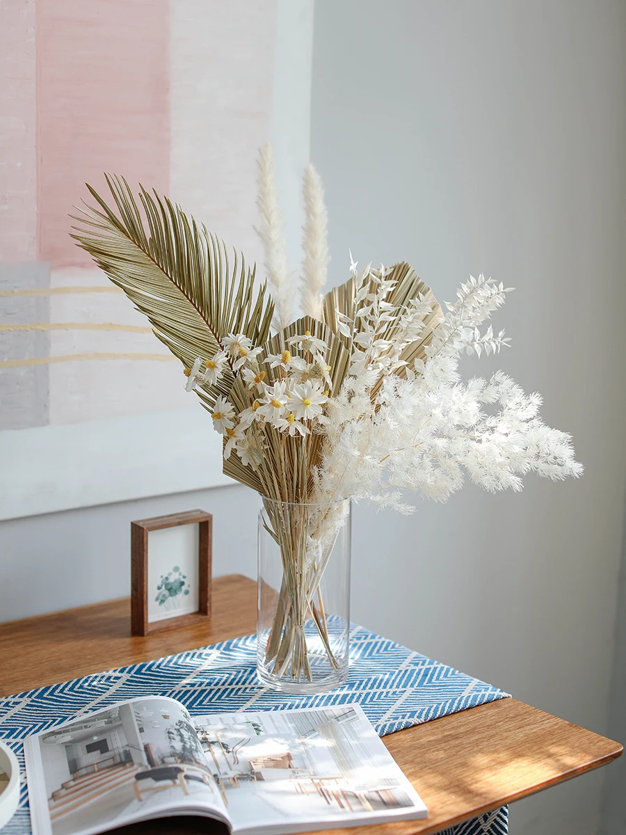 Nordic Wind Light Luxury White Dry Flower Bouquet Mix And Match Living Room Home Decoration Decoration Small Daisy
Nordic Wind Light Luxury White Dry Flower Bouquet Mix And Match Living Room Home Decoration Decoration Small Daisy