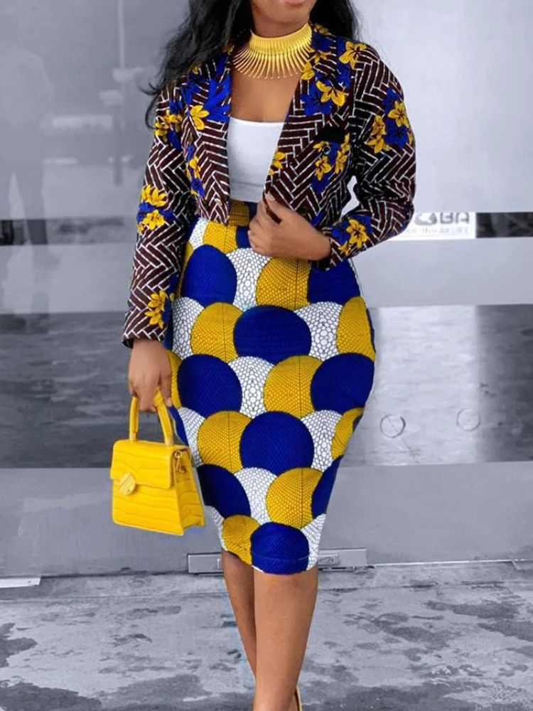 Women Printed Two Pieces Set African Blazer Skirt Elegant Classy Retro Office Lady Work Wear Large Size Female African Suit New
Women Printed Two Pieces Set African Blazer Skirt Elegant Classy Retro Office Lady Work Wear Large Size Female African Suit New