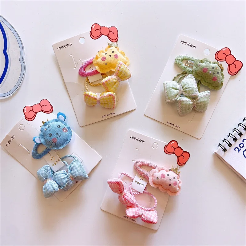 New Korean Cartoon BB Clip Girl Pink Plaid Small Pillow Hair Ring 3-piece Set Hair Rope for Children's Fashion Hair Accessories
New Korean Cartoon BB Clip Girl Pink Plaid Small Pillow Hair Ring 3-piece Set Hair Rope for Children's Fashion Hair Accessories