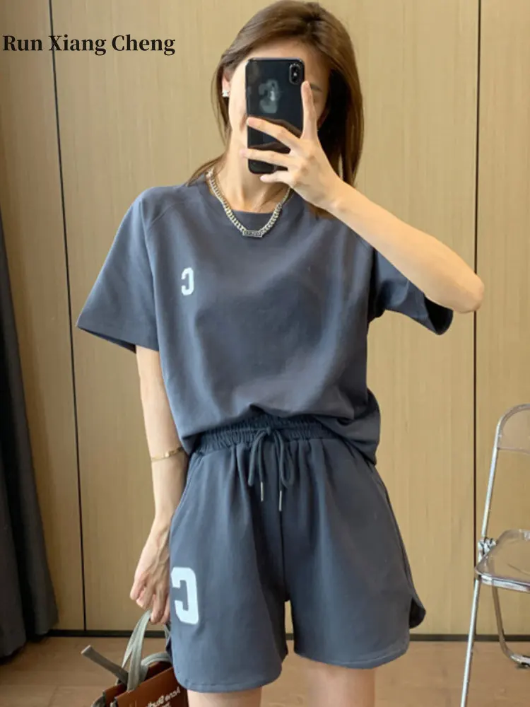 Women's Short Sets 2023 Summer New Korea Fashion Sportswear Embroidery Loose Short Sleeve Shorts Chic and Elegant 2 Piece Set
Women's Short Sets 2023 Summer New Korea Fashion Sportswear Embroidery Loose Short Sleeve Shorts Chic and Elegant 2 Piece Set