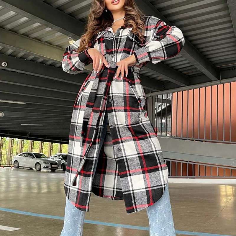 2022 Retro Plaid Print Coat Ladies Casual Long Sleeve Lapel Single Breasted Woolen Coats Women Loose Lace Up Asymmetrical Jacket
2022 Retro Plaid Print Coat Ladies Casual Long Sleeve Lapel Single Breasted Woolen Coats Women Loose Lace Up Asymmetrical Jacket