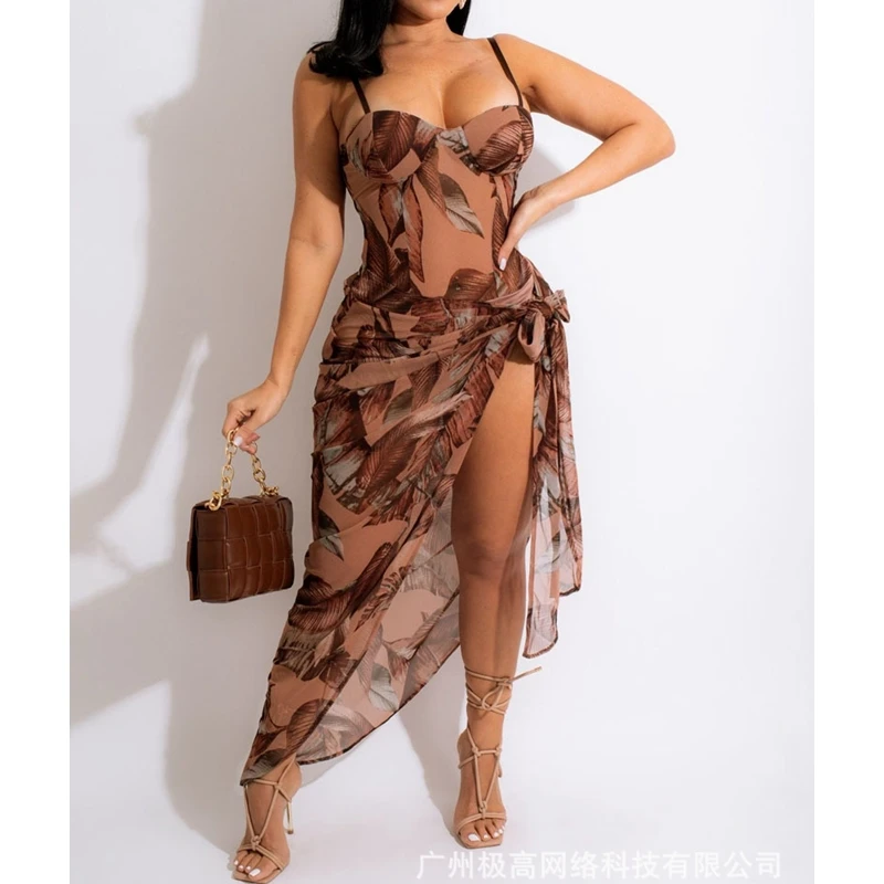 Sexy Swimming Suit Beach Vacation 2 Piece Set Women Spaghetti Strap Strapless Swimsuit Bodysuits One-Piece Suits Square Scarf
Sexy Swimming Suit Beach Vacation 2 Piece Set Women Spaghetti Strap Strapless Swimsuit Bodysuits One-Piece Suits Square Scarf