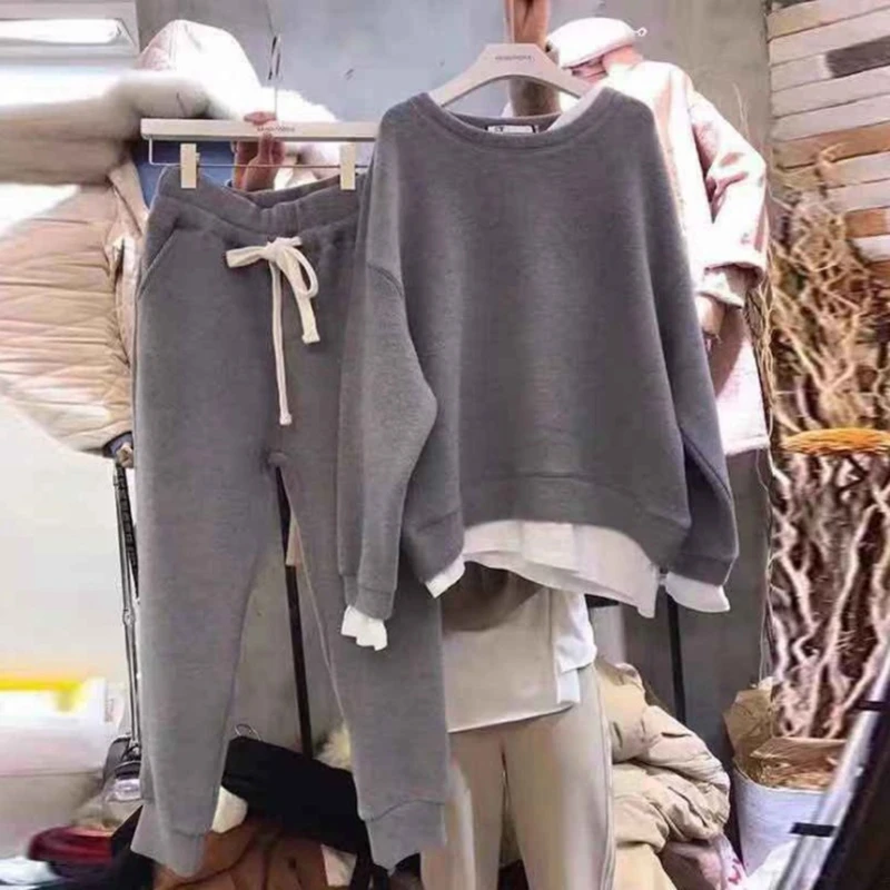 Female Sporting Suit Streetwear Autumn Winter Basic Women Pullover Sweatshirts And Harem Pants Women's 2 Piece Set Tracksuits
Female Sporting Suit Streetwear Autumn Winter Basic Women Pullover Sweatshirts And Harem Pants Women's 2 Piece Set Tracksuits