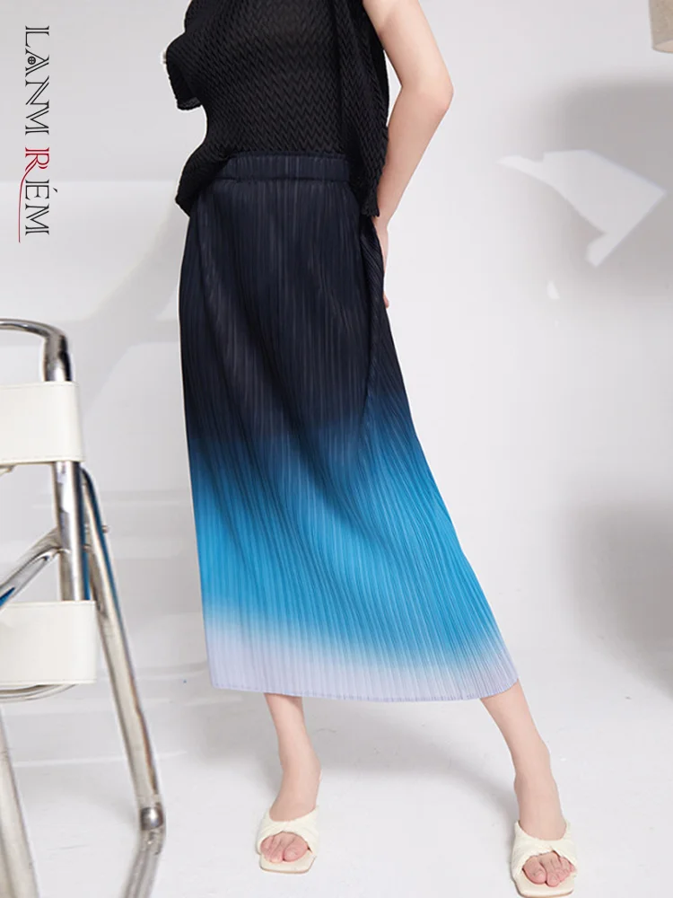 Pleated Fashion Gradient Skirt Women's Straight Elegant Style High Waist Slim Skirts 2023 Summer Female Clothing 2R4343
Pleated Fashion Gradient Skirt Women's Straight Elegant Style High Waist Slim Skirts 2023 Summer Female Clothing 2R4343