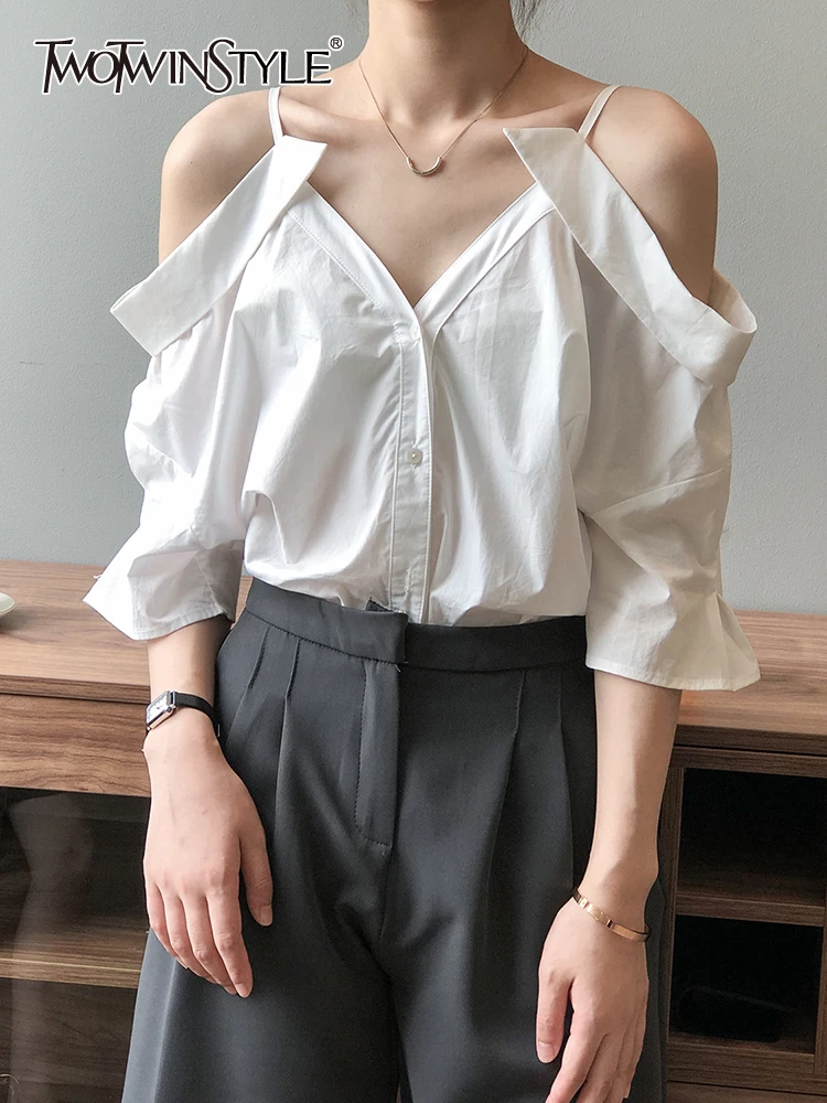 TWOTWINSTYLE Solid Casual Blouses For Women V Neck Short Sleeve Off Shoulder Spliced Button Chic Shirt Female Fashion Clothing
TWOTWINSTYLE Solid Casual Blouses For Women V Neck Short Sleeve Off Shoulder Spliced Button Chic Shirt Female Fashion Clothing