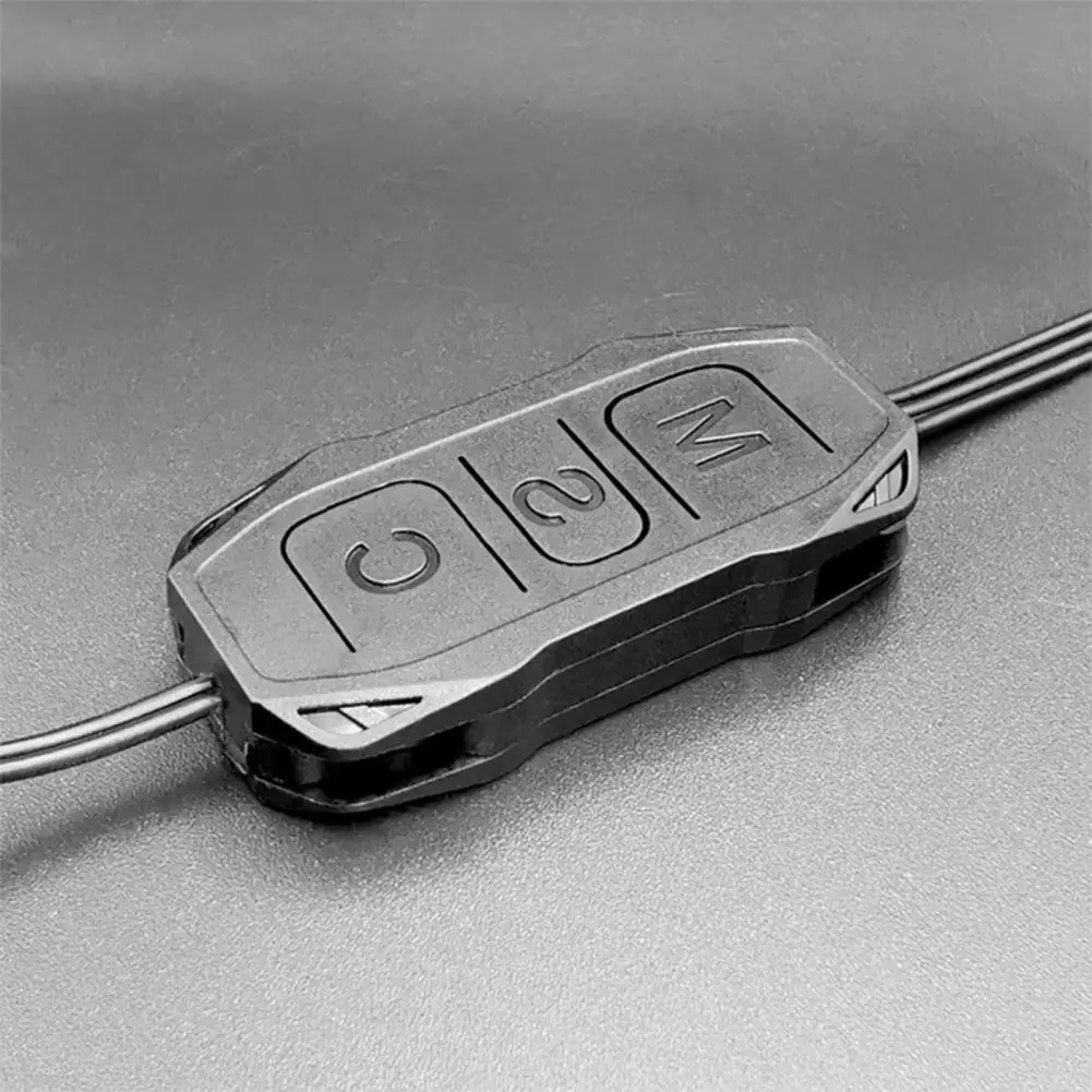 Черная Полезная 5 в 3Pin к SATA осветительная плата контроллер ARGB Универсальный мини RGB контроллер мощный для ноутбука
Черная Полезная 5 в 3Pin к SATA осветительная плата контроллер ARGB Универсальный мини RGB контроллер мощный для ноутбука