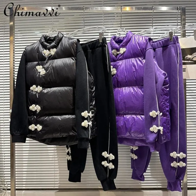2022 Winter Clothes New Pearl Buckle Cotton Vest Long-sleeve Brushed Hoody Ankle Banded Pants Temperament Three-Piece Suit Women
2022 Winter Clothes New Pearl Buckle Cotton Vest Long-sleeve Brushed Hoody Ankle Banded Pants Temperament Three-Piece Suit Women
