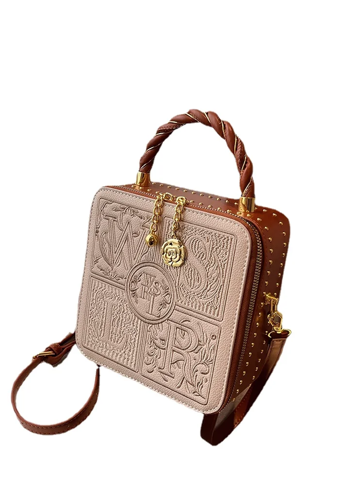 YY High-Grade Portable Small Square Bag Versatile High Quality Shoulder Messenger Bag
YY High-Grade Portable Small Square Bag Versatile High Quality Shoulder Messenger Bag