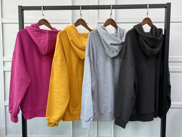 Женские толстовки из 100% хлопка с тиснением и надписью, Осень-зима 2022, женская теплая Свободная Толстовка с длинным рукавом и кулиской с капюшоном
Женские толстовки из 100% хлопка с тиснением и надписью, Осень-зима 2022, женская теплая Свободная Толстовка с длинным рукавом и кулиской с капюшоном