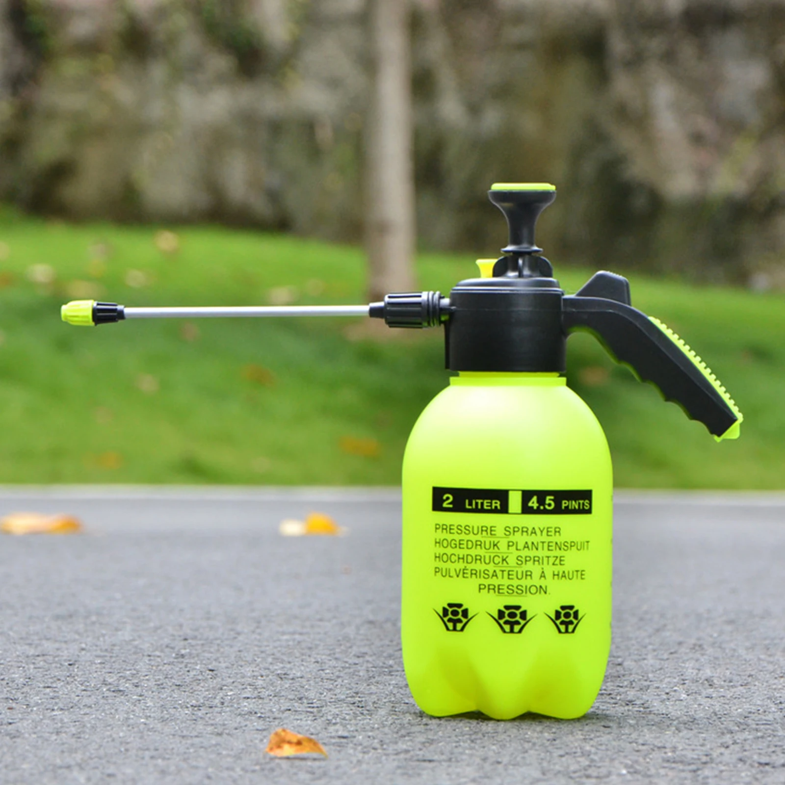 Foam Nozzle Hand Operated Pump Foam Sprayer Hand Pressurized Foam Water Sprayer Car Wash Manual Snow Foam Lance Nozzle
Foam Nozzle Hand Operated Pump Foam Sprayer Hand Pressurized Foam Water Sprayer Car Wash Manual Snow Foam Lance Nozzle