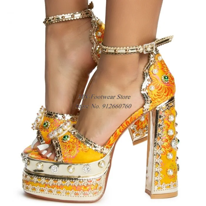 2022 New Women Sandals Peep Toe Chunky Heel Platform Sandals Cover Heels Adjustable Ankle Strap High Heels Pumps Plus Size 34-43
2022 New Women Sandals Peep Toe Chunky Heel Platform Sandals Cover Heels Adjustable Ankle Strap High Heels Pumps Plus Size 34-43