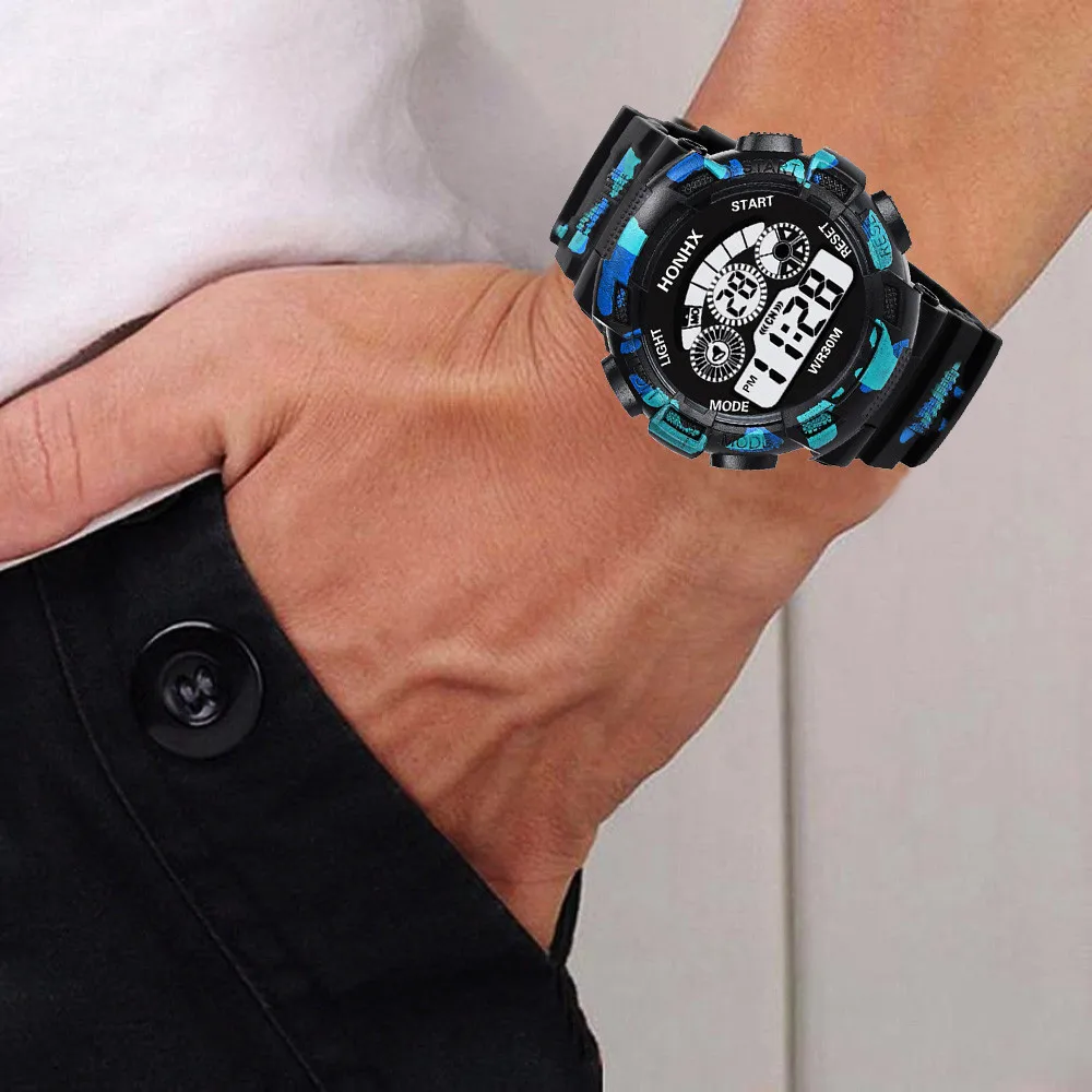 

Fashion Mens Digital LED Analog Quartz Alarm Date Sports Wrist Watch Elegant Exquisite Luxury Watch Men Erkek Kol Satleri