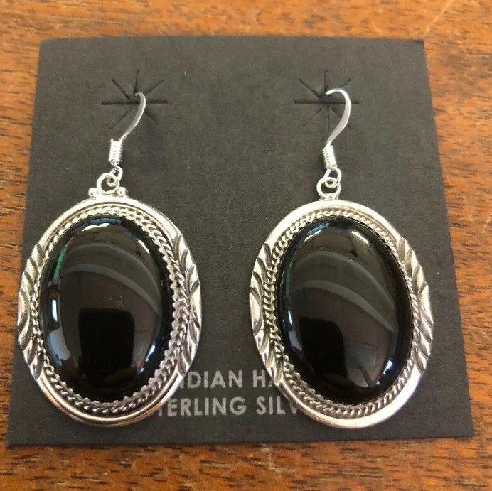 Fashion Oval Black Stone Dangle Hook Earrings For Women Engagement Wedding Party Jewelry Zircon Drop Earrings
Fashion Oval Black Stone Dangle Hook Earrings For Women Engagement Wedding Party Jewelry Zircon Drop Earrings