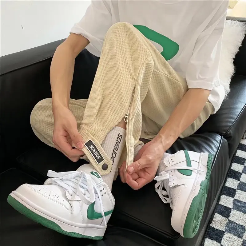 Waffle pants men's spring and autumn new loose design small sports pants casual sweat pants high street ins tide brand
Waffle pants men's spring and autumn new loose design small sports pants casual sweat pants high street ins tide brand