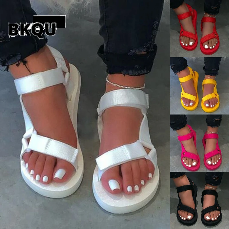 BKQU Casual Open-toe Women Sandals Non-slip Black Hook Loop Platform Sandals Shoe Female Summer Beach Shoes 2022 New
BKQU Casual Open-toe Women Sandals Non-slip Black Hook Loop Platform Sandals Shoe Female Summer Beach Shoes 2022 New