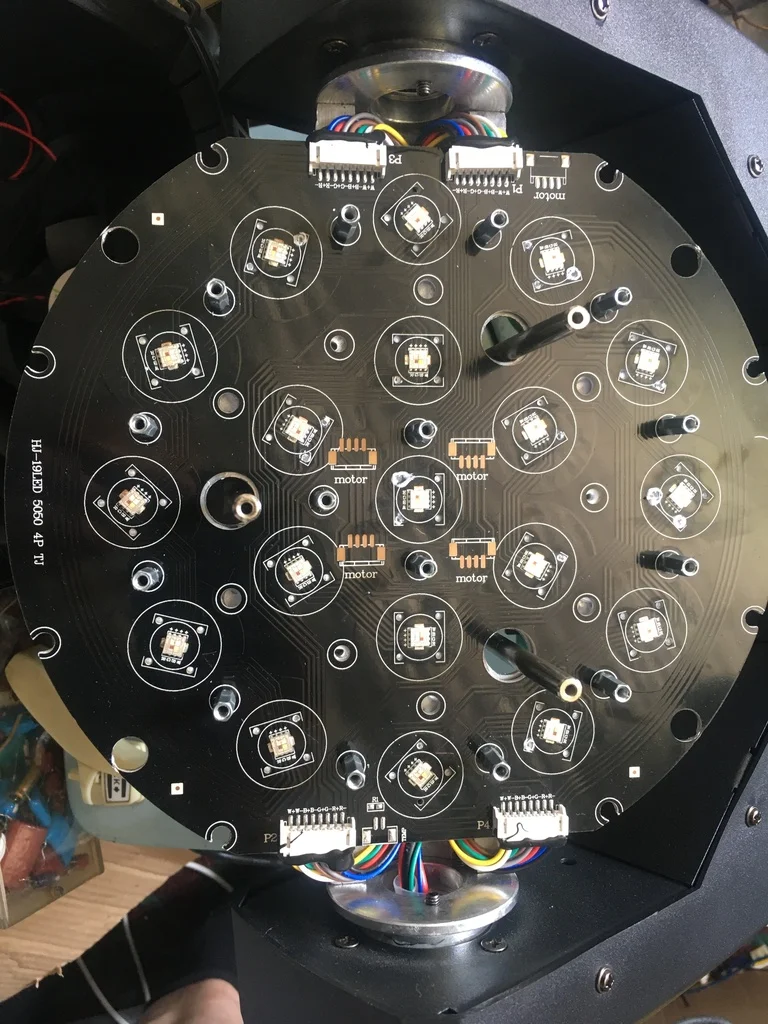 Bead board for 19pcs focusing 4-in-1 moving head light, contact seller before purchase
Bead board for 19pcs focusing 4-in-1 moving head light, contact seller before purchase